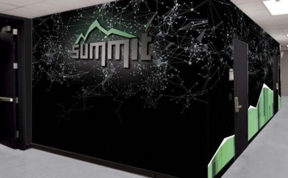 summit740370-580x358