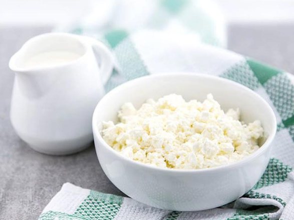 tonkosti-perevarivaniya-tvoroga-v-zheludke-cheloveka