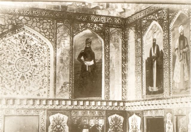 Palace_of_sardars_Iravan