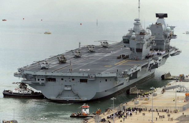 британский авианосец