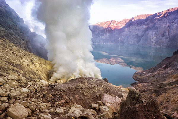 гора иджен.jpg