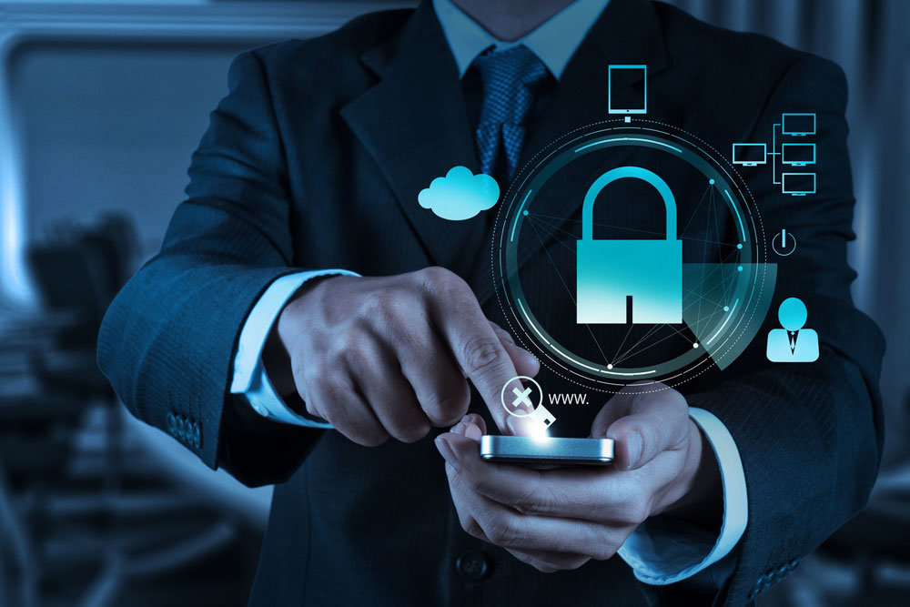 безопасность камер и микрофонов.jpg