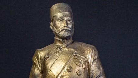 зейналабдин тагиев-памятник.jpg