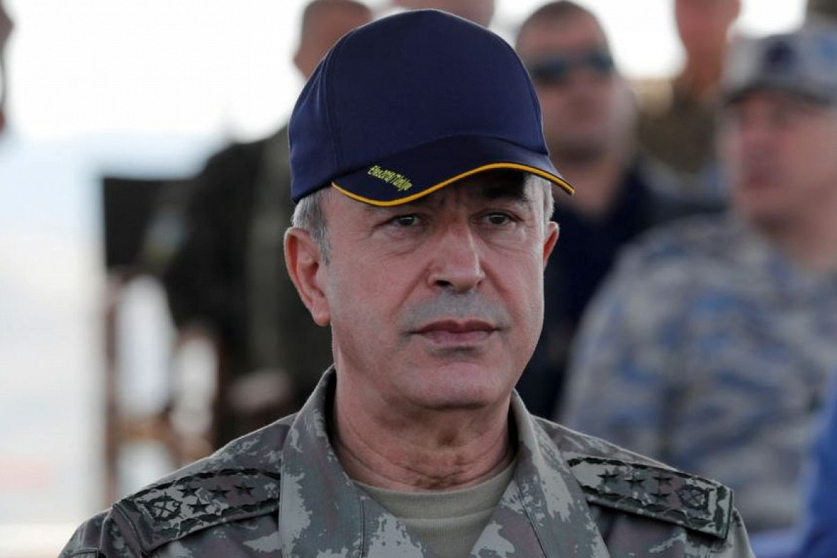 хулуси акар