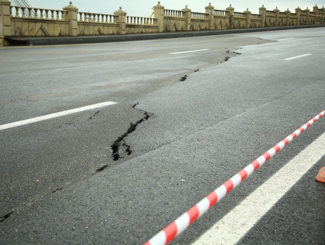 сальянское шоссе-оползень.jpg