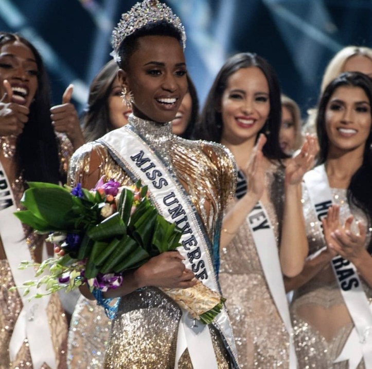 мисс вселенная.jpeg