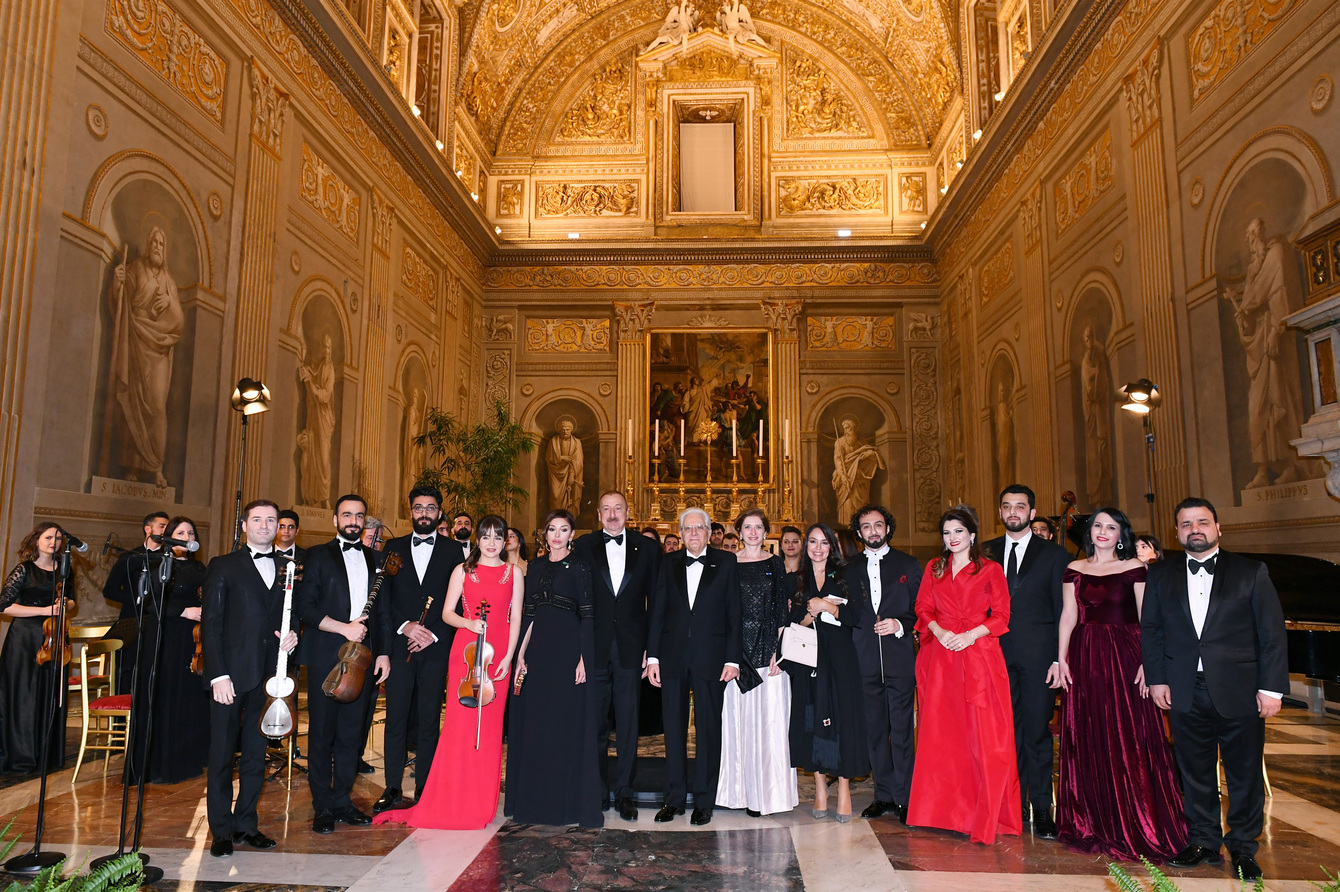 концерт италия-эсас